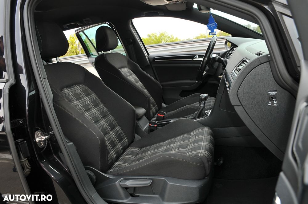 Volkswagen Golf GTD (BlueMotion Technology) DSG - 14