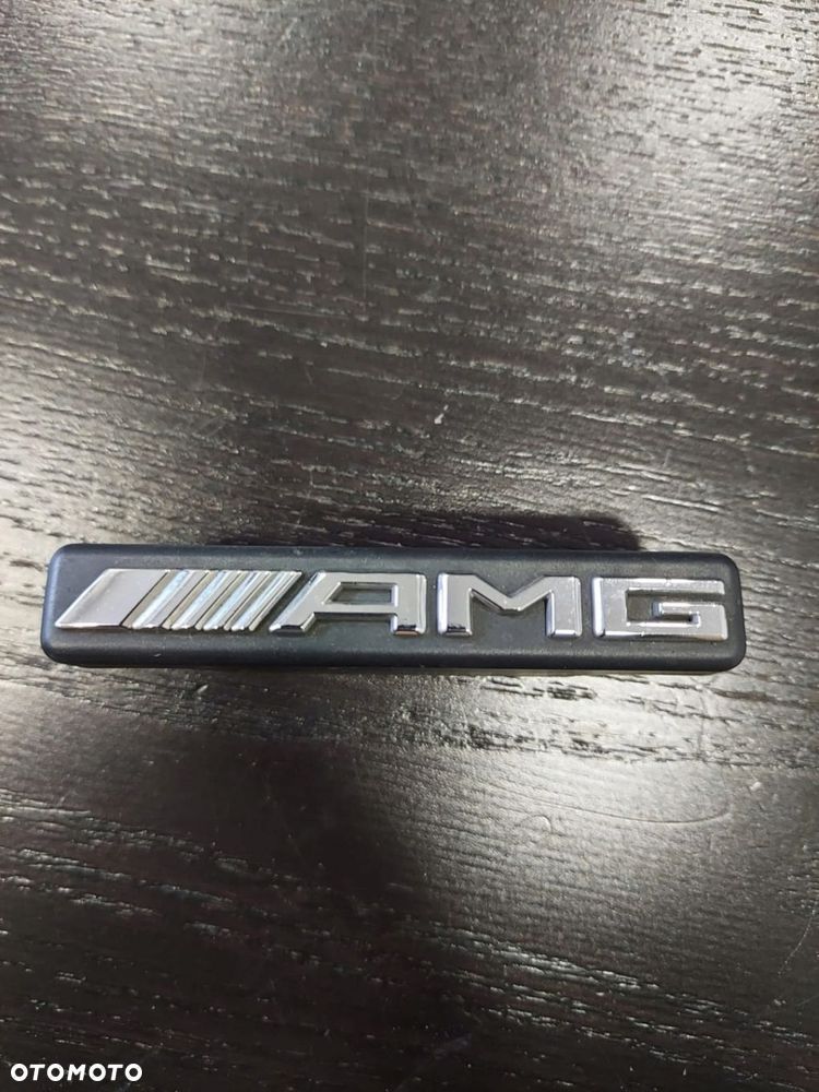 ZNACZEK AMG GRILL MERCEDES G KLASA A4638173300 - 1
