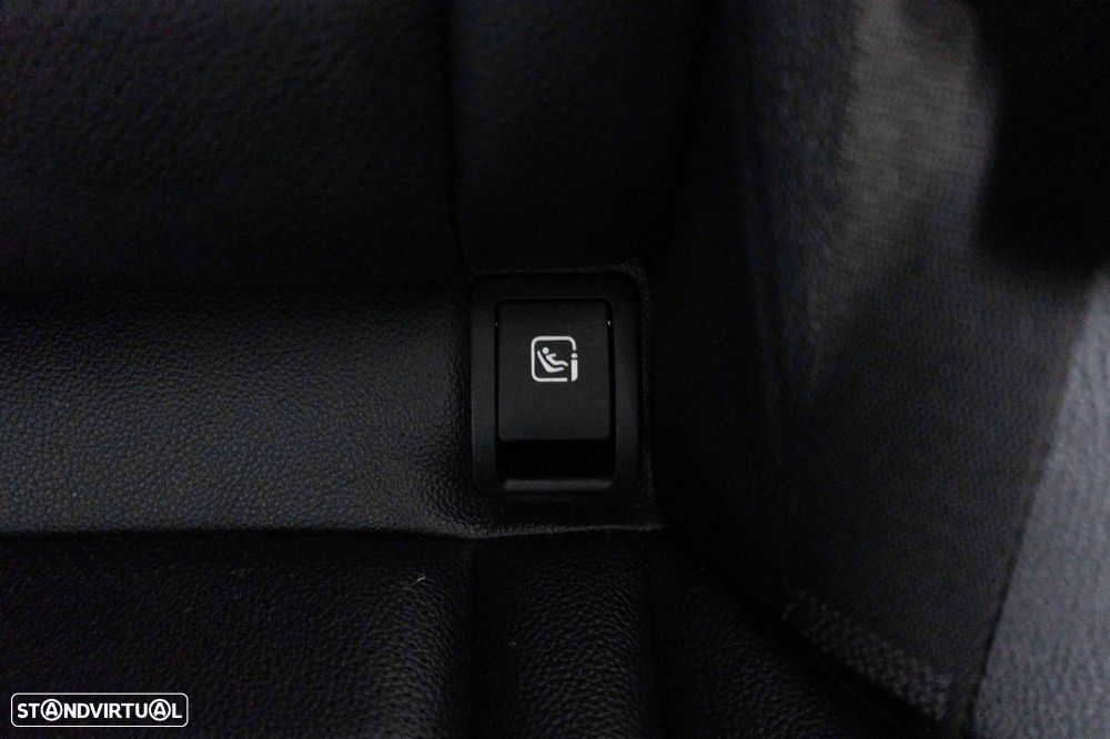 Mercedes-Benz C 300 h - 12