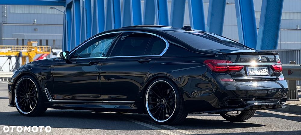 BMW Seria 7 - 19