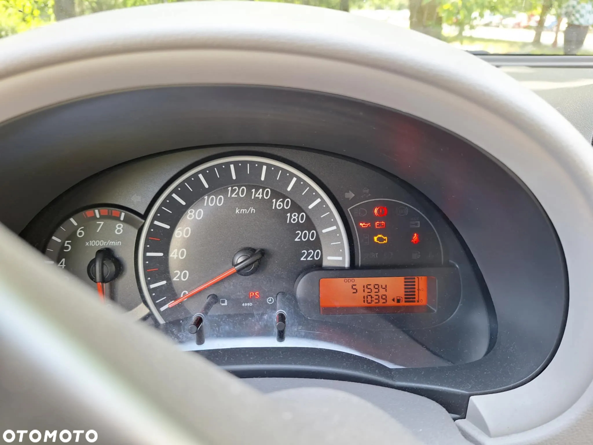 Nissan Micra - 5
