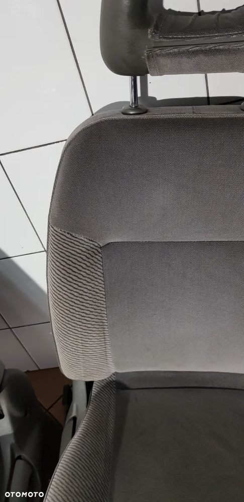 Ford Maverick Terrano II Fotel Prawy Przód - 5