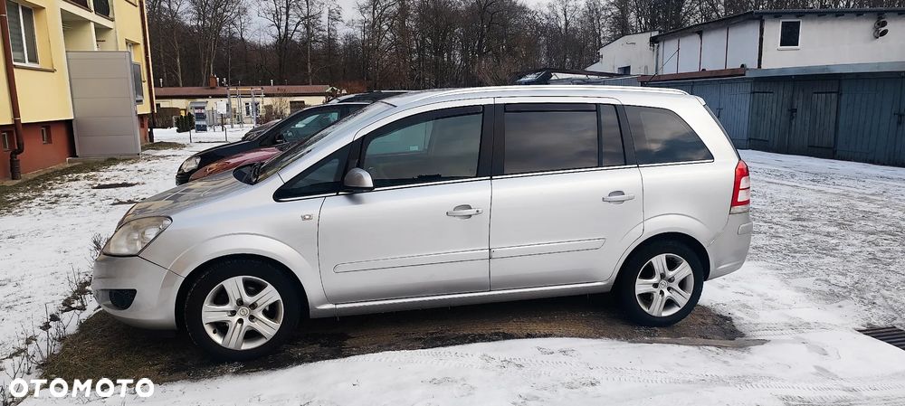 Opel Zafira 1.8 Enjoy - 1