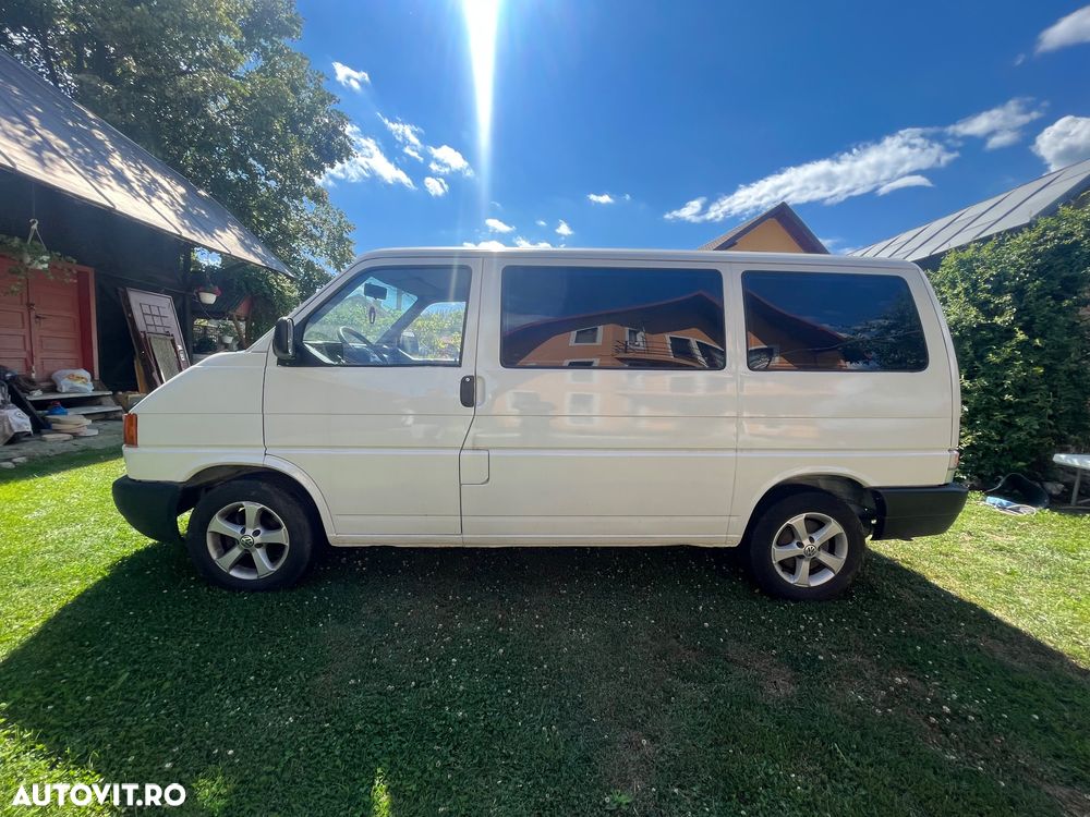 Volkswagen Transporter - 4