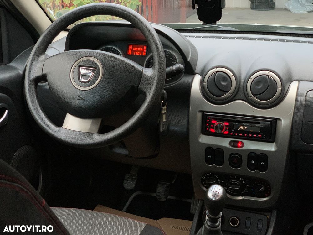 Dacia Duster 1.5 dCi 4x4 Laureate - 13