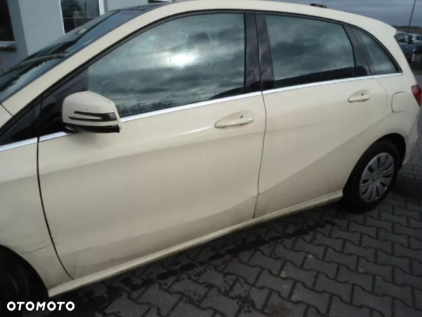 MERCEDES W246 B KLASA DRZWI LEWE TYL 623 KPL