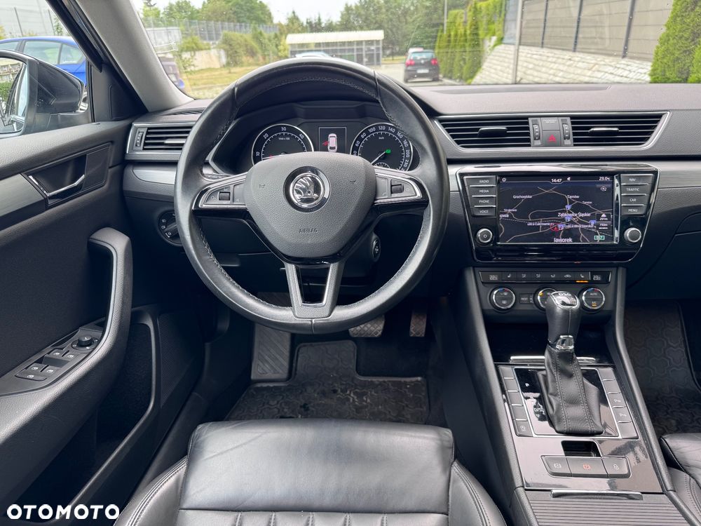 Skoda Superb 2.0 TDI L&K DSG - 7