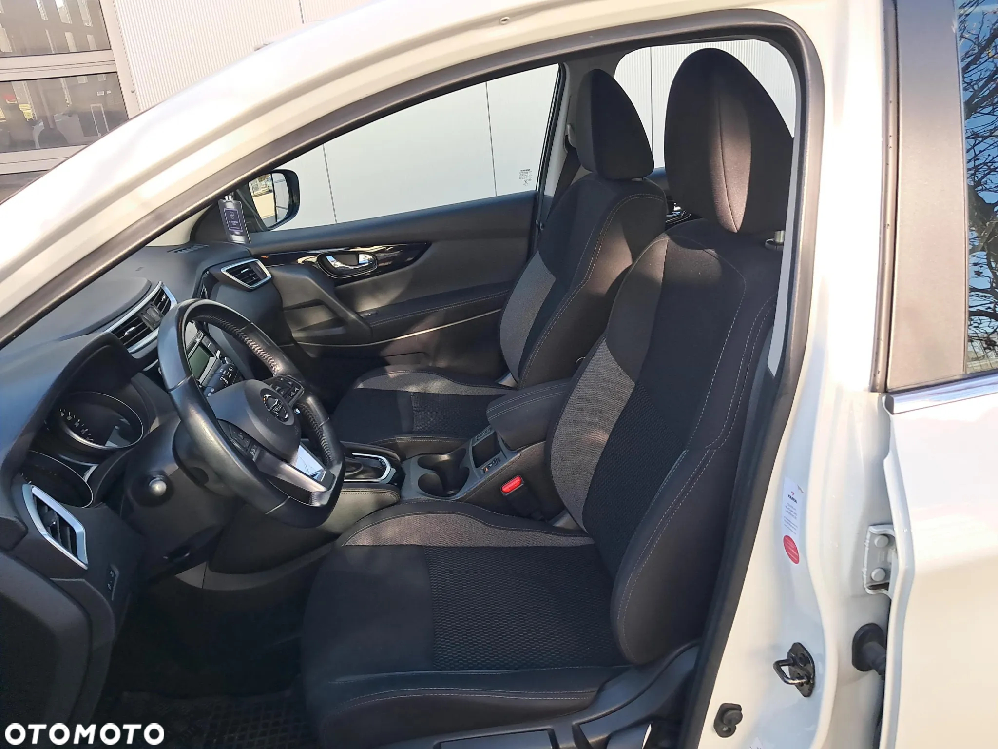 Nissan Qashqai 1.2 DIG-T Acenta Xtronic EU6 - 11
