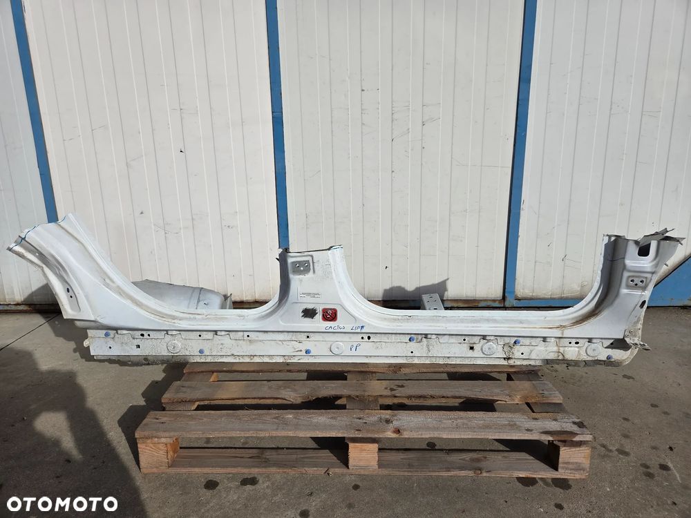 Próg prawy Citroen C4 Cactus LIFT EWPB - 1