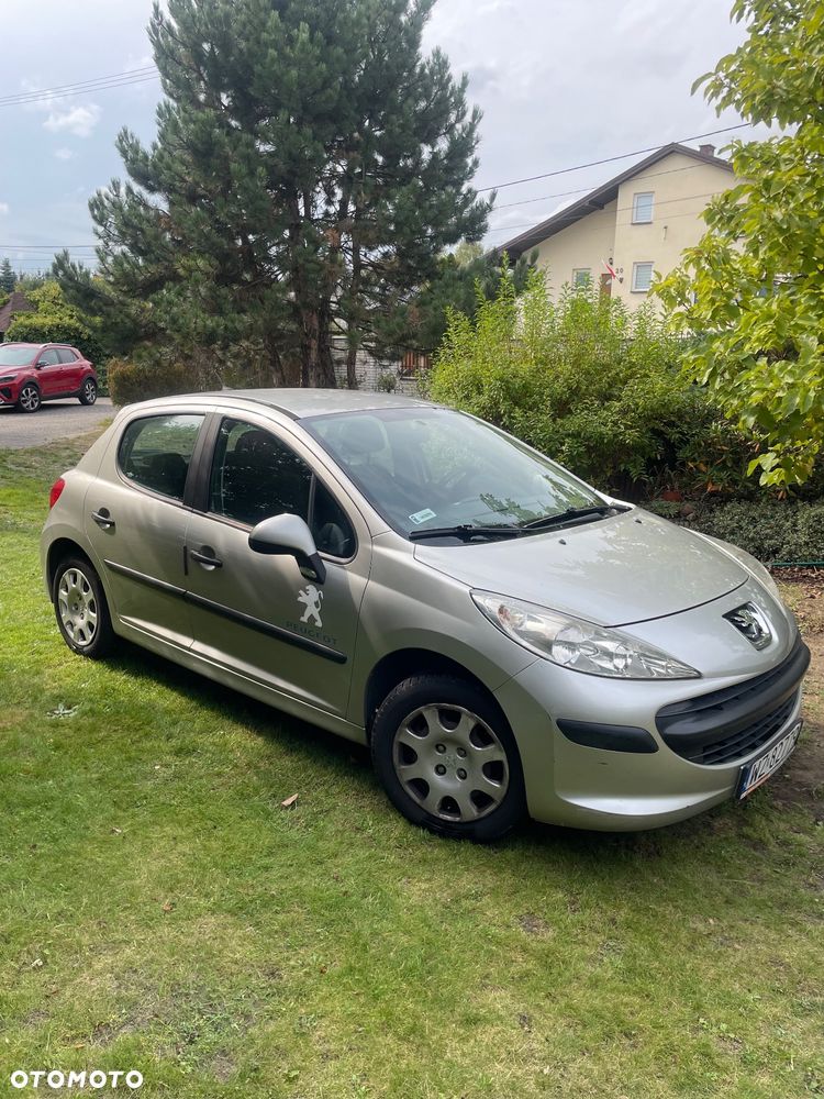 Peugeot 207 1.4 Presence - 2