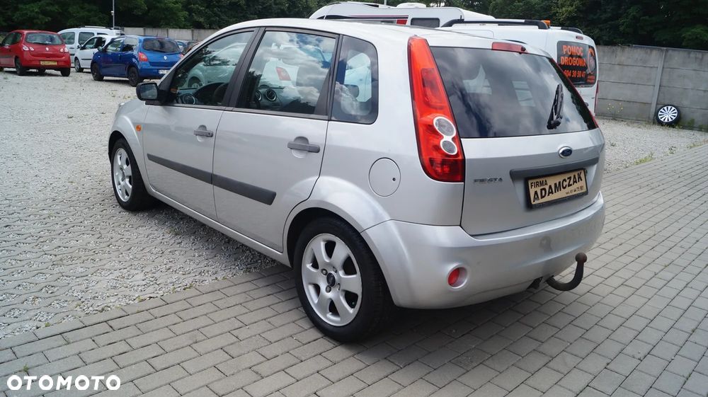 Ford Fiesta 1.3 Futura - 5