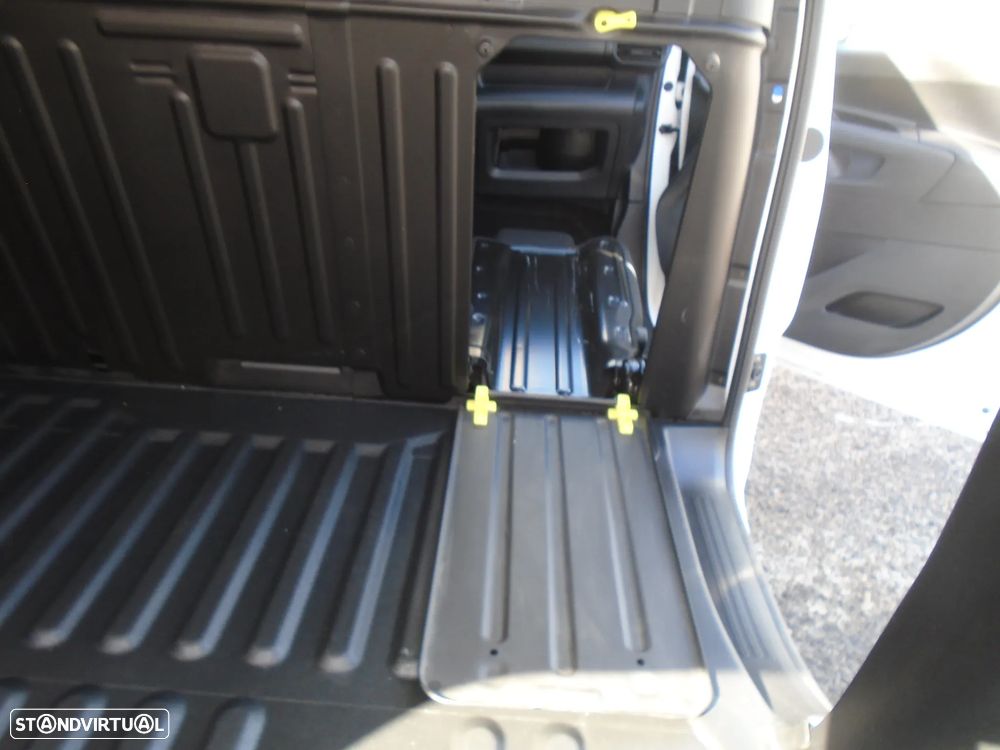 Toyota Proace City-LONGA-L2-H2- NACIONAL-IVA DEDUTIVEL- Ecrân -CX 6 V - 34