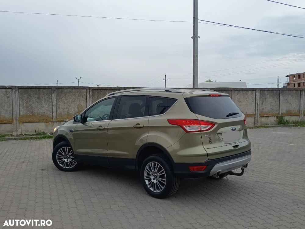 Ford Kuga - 4