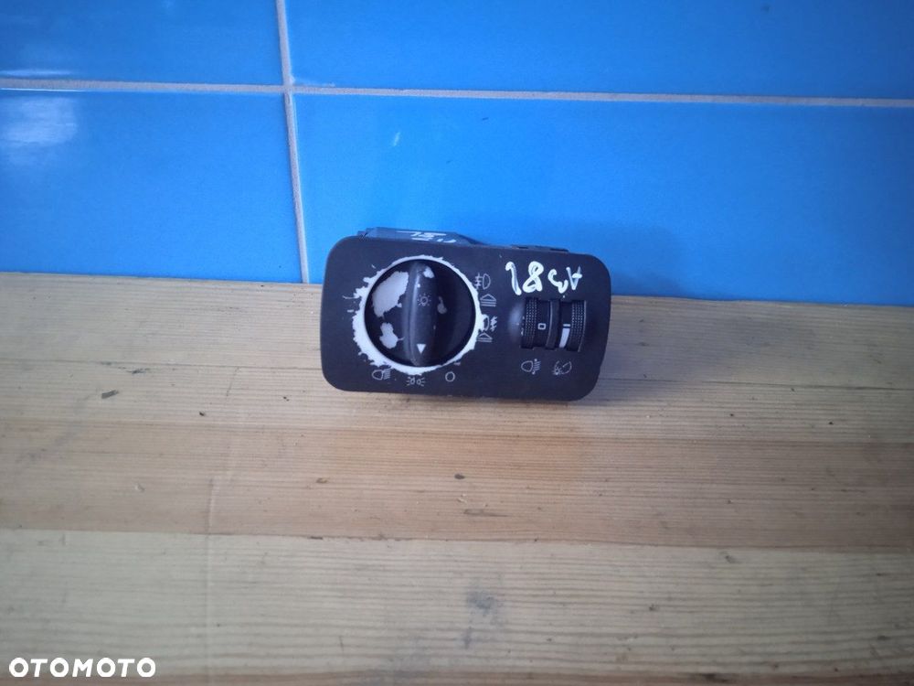 Przełącznik świateł Audi a3 8l 8L1941531J5PR11J - 1