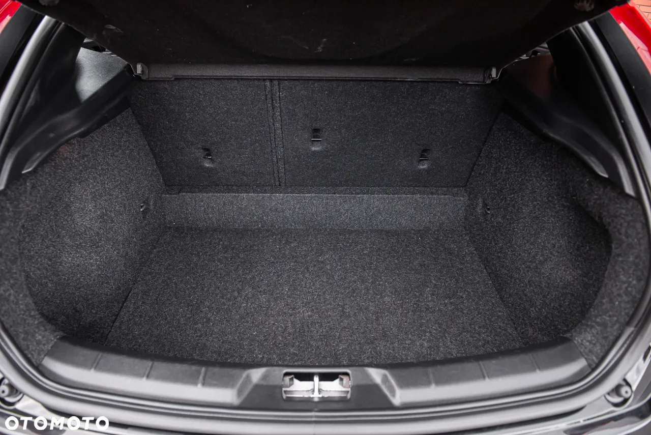 Volvo V40 D2 Drive-E Kinetic - 26