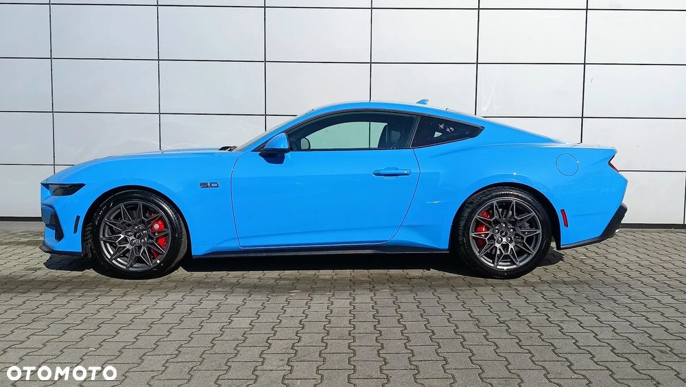 Ford Mustang - 11