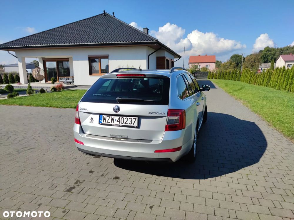 Skoda Octavia - 8