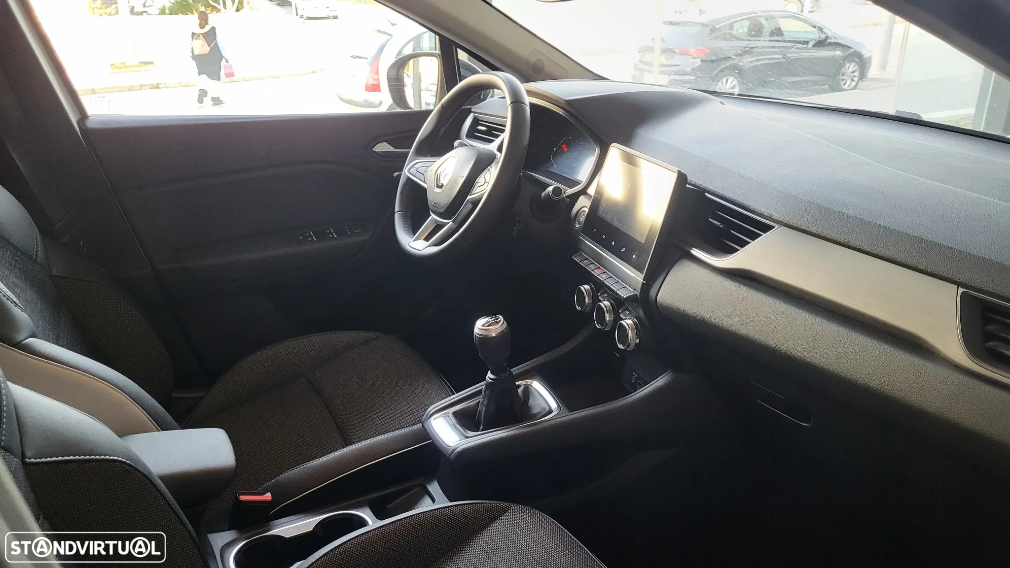Renault Captur 1.0 TCe Exclusive - 12