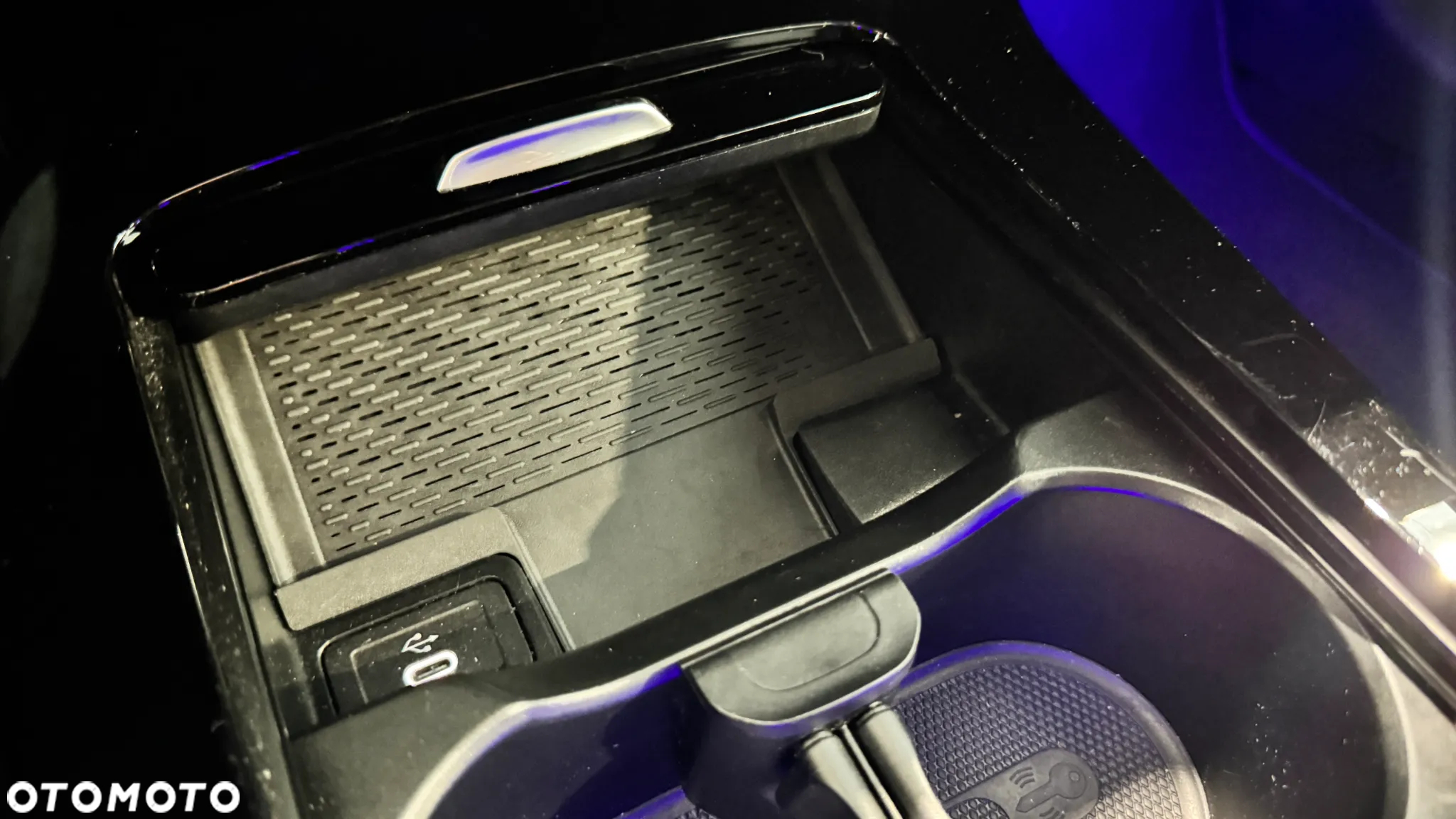 Mercedes-Benz Klasa A 220 4-Matic AMG Line 7G-DCT - 29