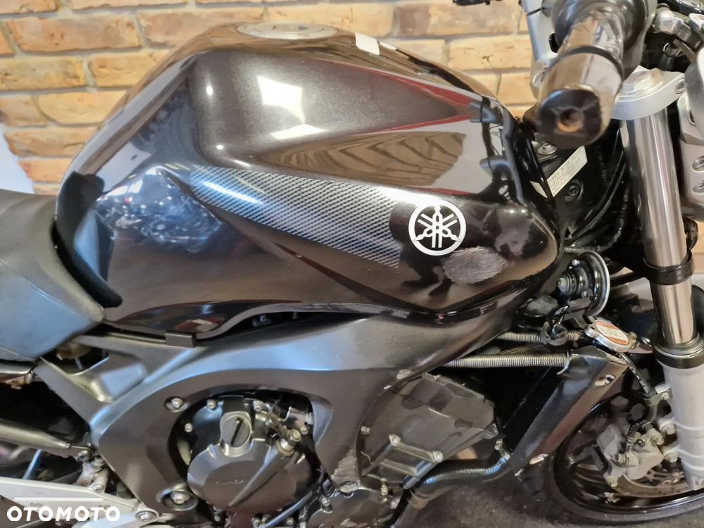 Yamaha FZ6 - 26