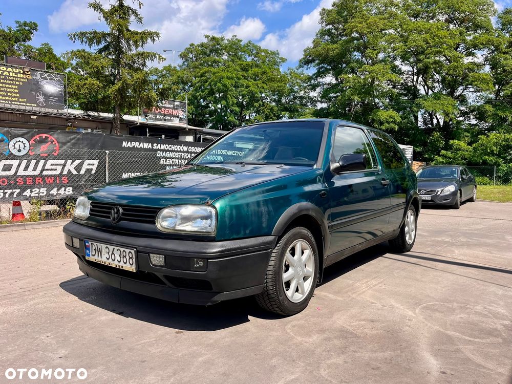 Volkswagen Golf 1.6 CL - 3