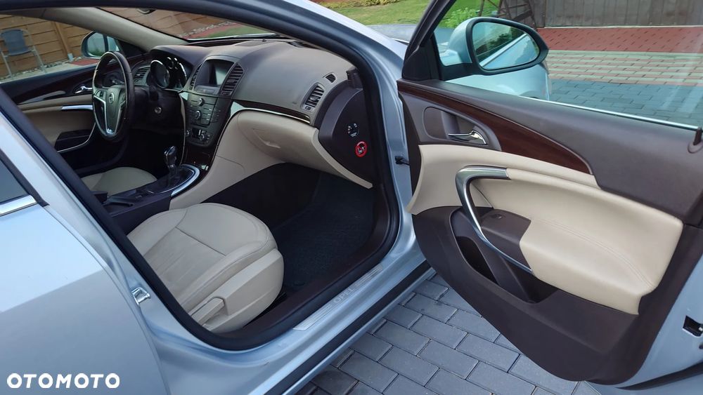 Opel Insignia 2.0 T Sport - 12