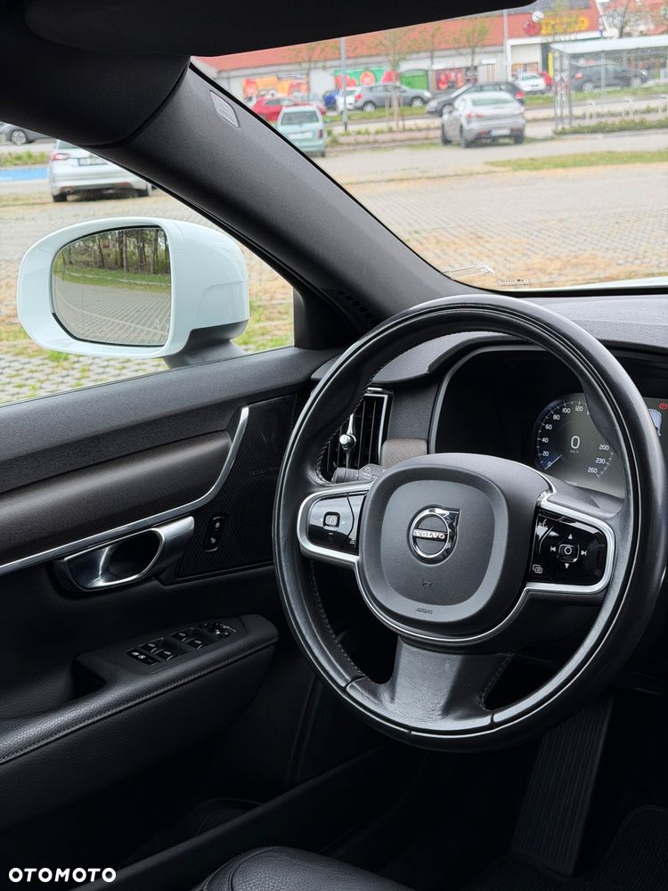 Volvo V90 Cross Country B5 D AWD Geartronic Pro - 18