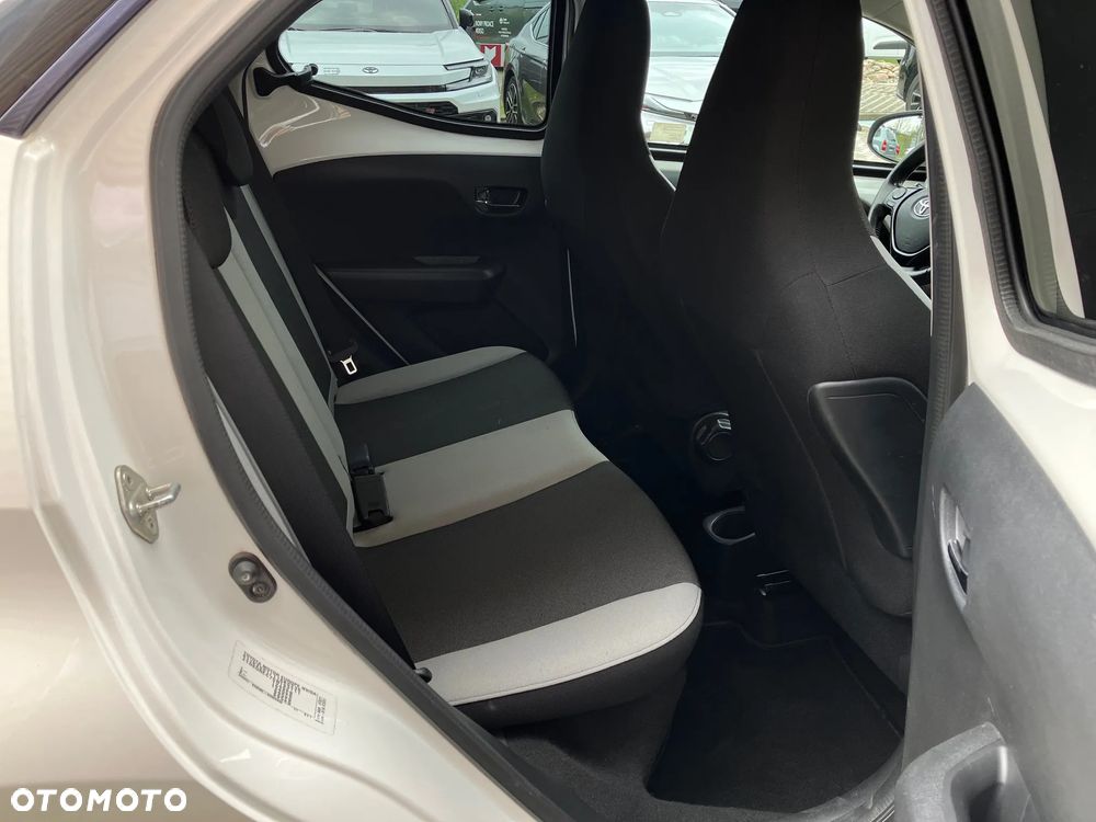 Toyota Aygo - 16
