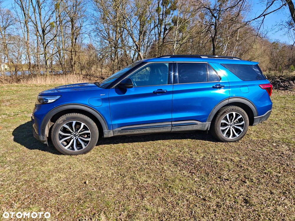 Ford Explorer 2020 photo 3