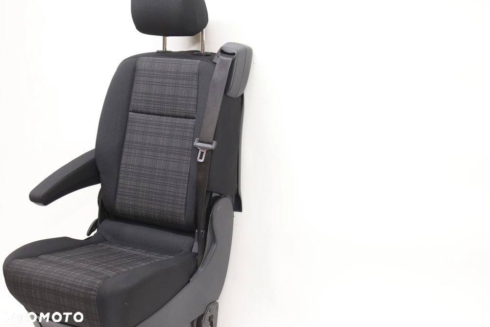 Mercedes Vito W447 fotele II rząd prawy - 6