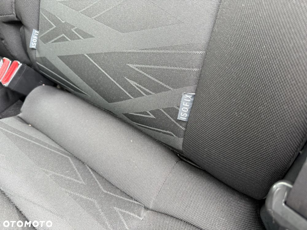Kia Ceed 1.6 CRDi L - 17