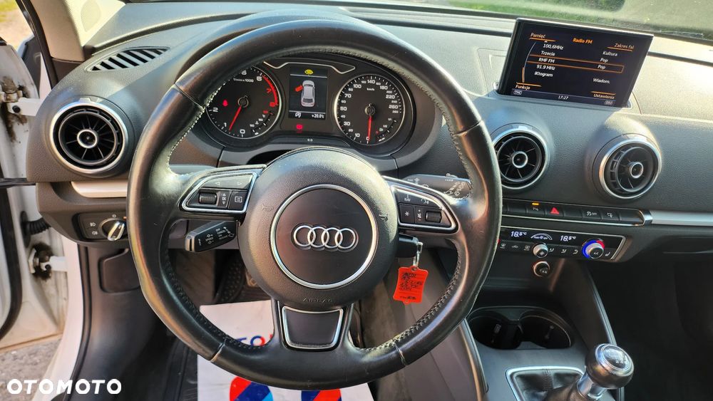 Audi A3 1.4 TFSI cylinder on demand S line Sportpaket - 10