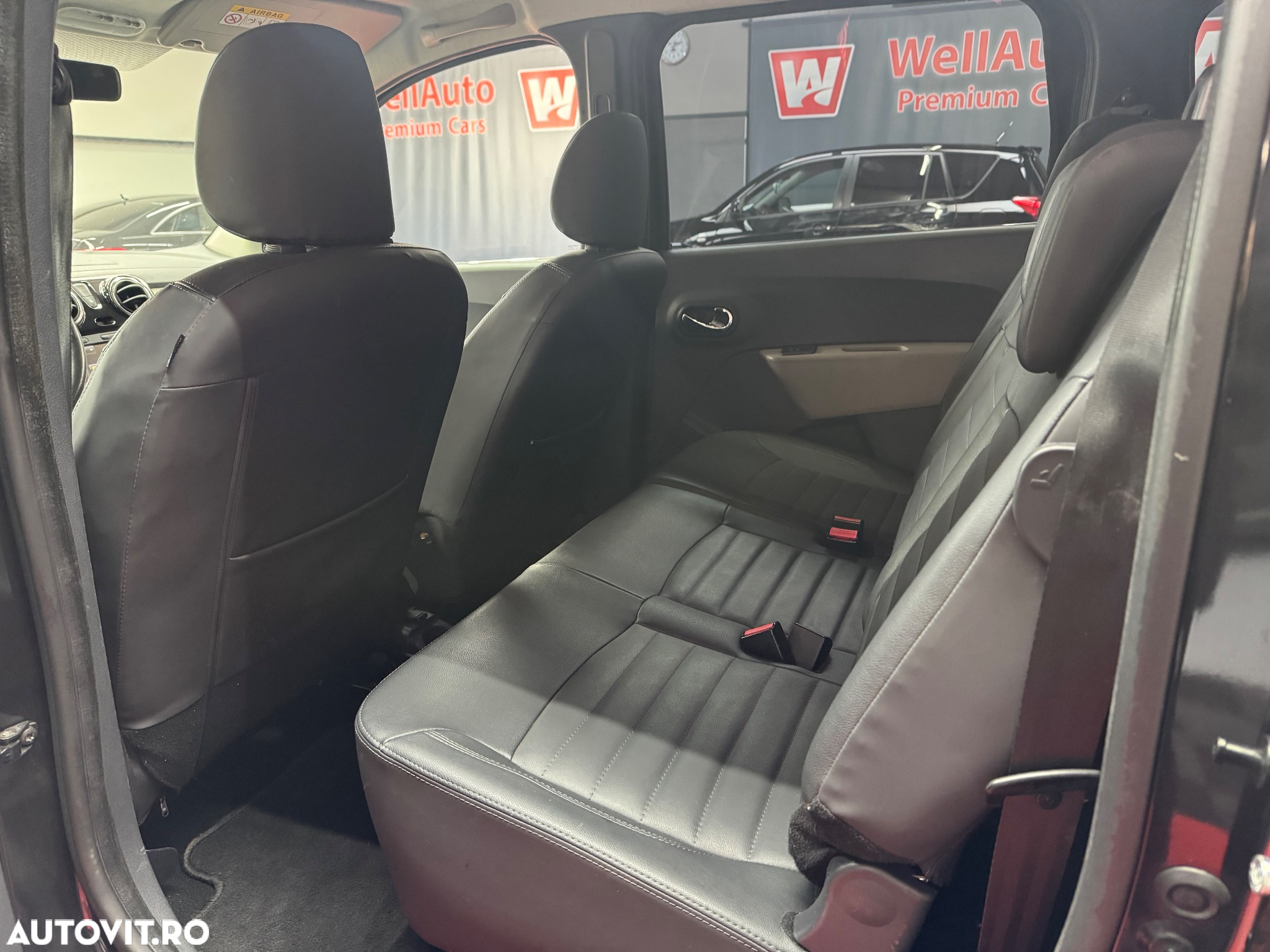 Dacia Lodgy - 13