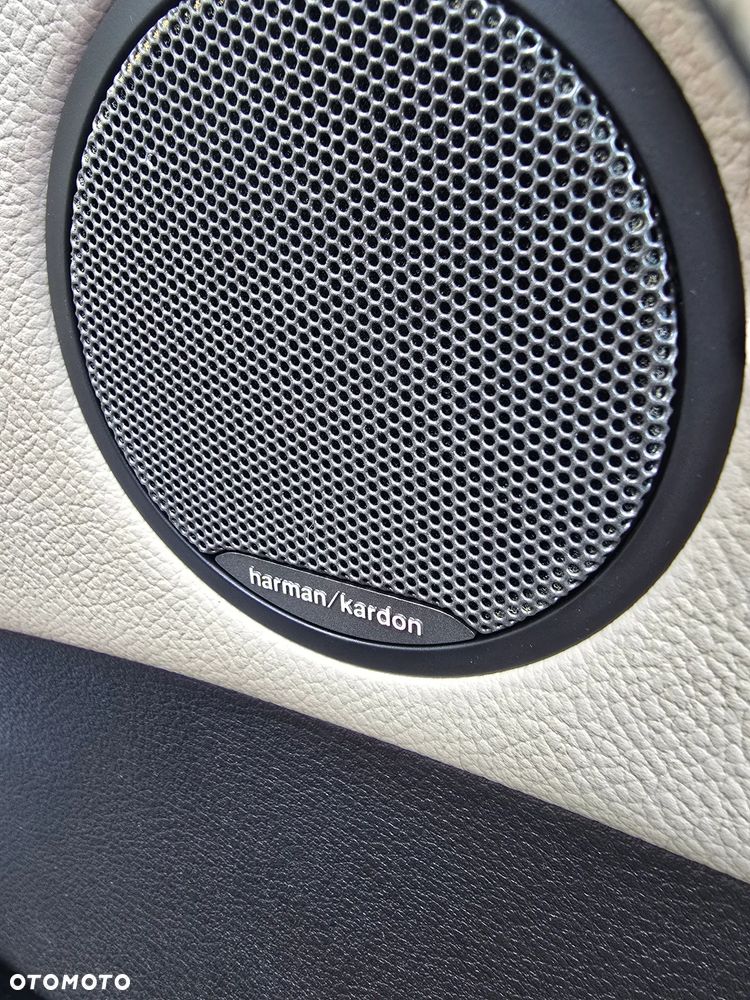 BMW X3 xDrive28i xLine - 22