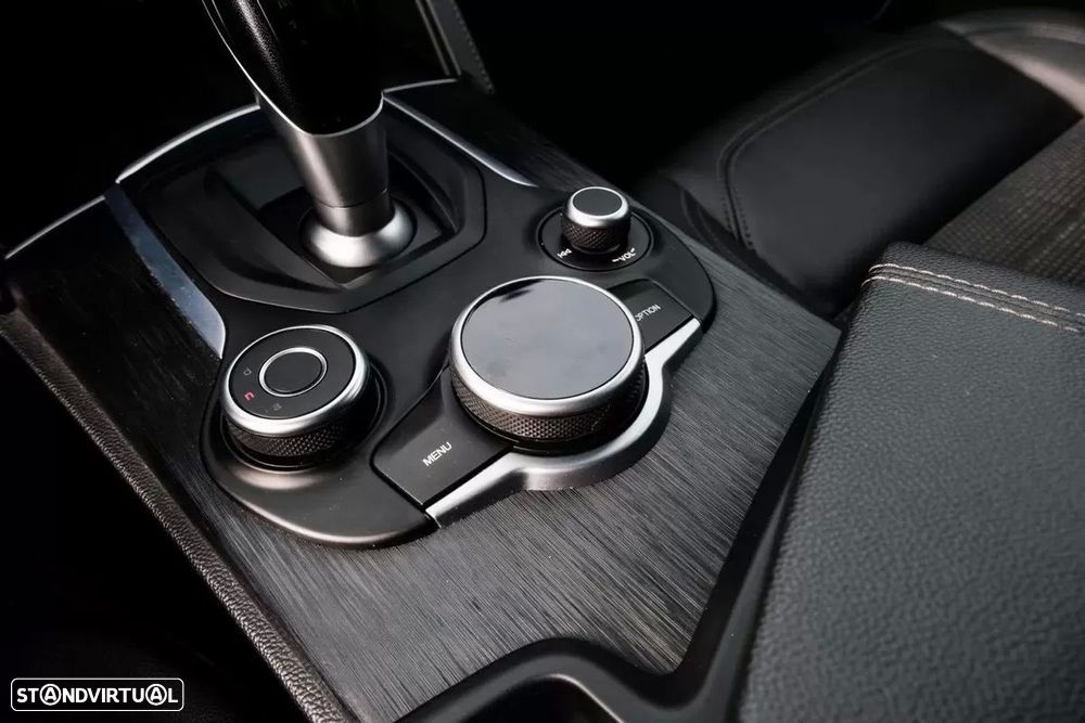 Alfa Romeo Stelvio 2.2 D Super AT8 - 20