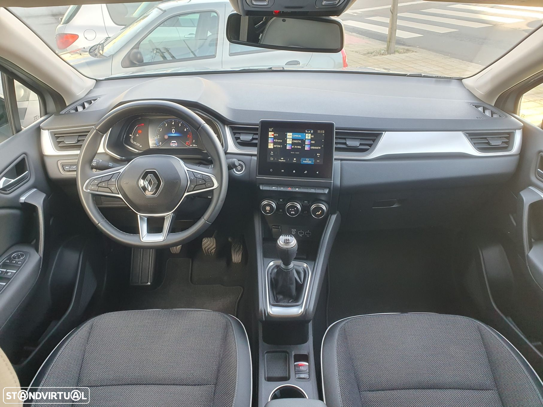 Renault Captur - 25