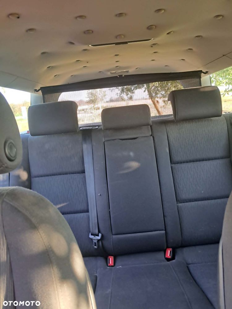 Audi A4 Avant 2.0 TDI - 4