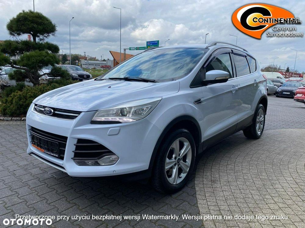 Ford Kuga - 1