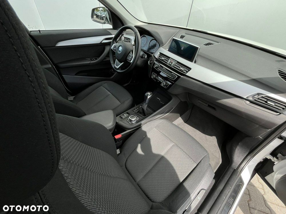 BMW X1 xDrive25e Advantage - 17