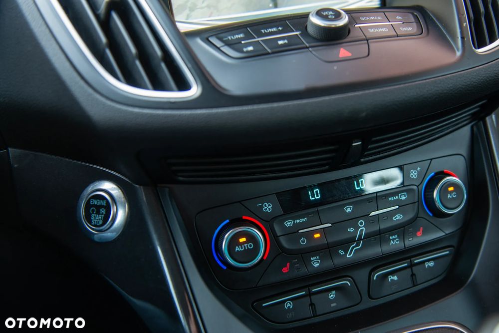 Ford C-MAX Diesel Titanium - 34