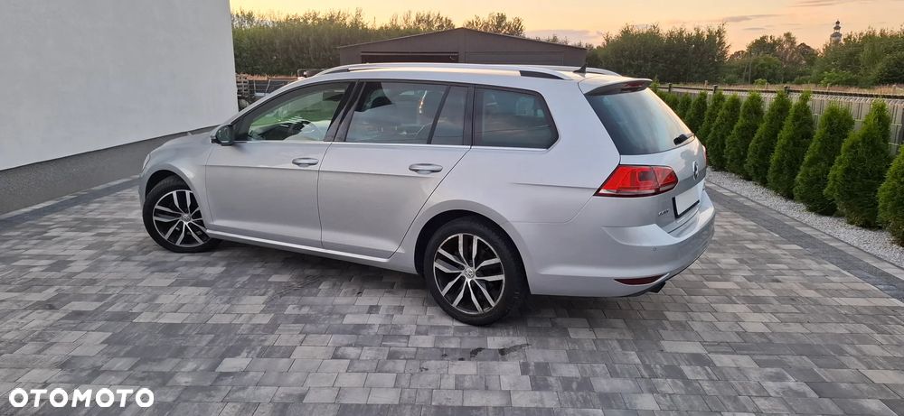 Volkswagen Golf 1.2 TSI Highline - 14