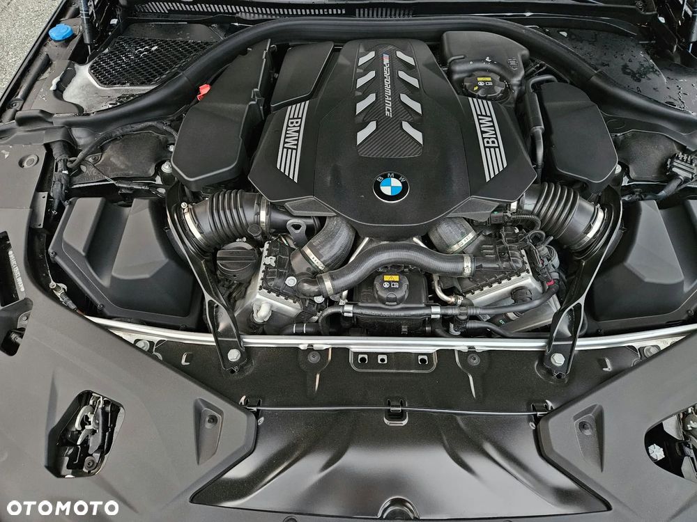 BMW Seria 8 M850i xDrive - 9