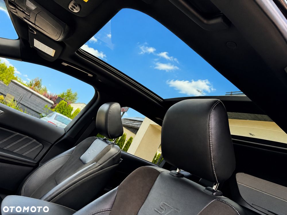 Ford Edge - 29