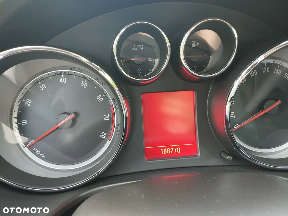 Opel Insignia 2.0 T Sport 4x4 - 4