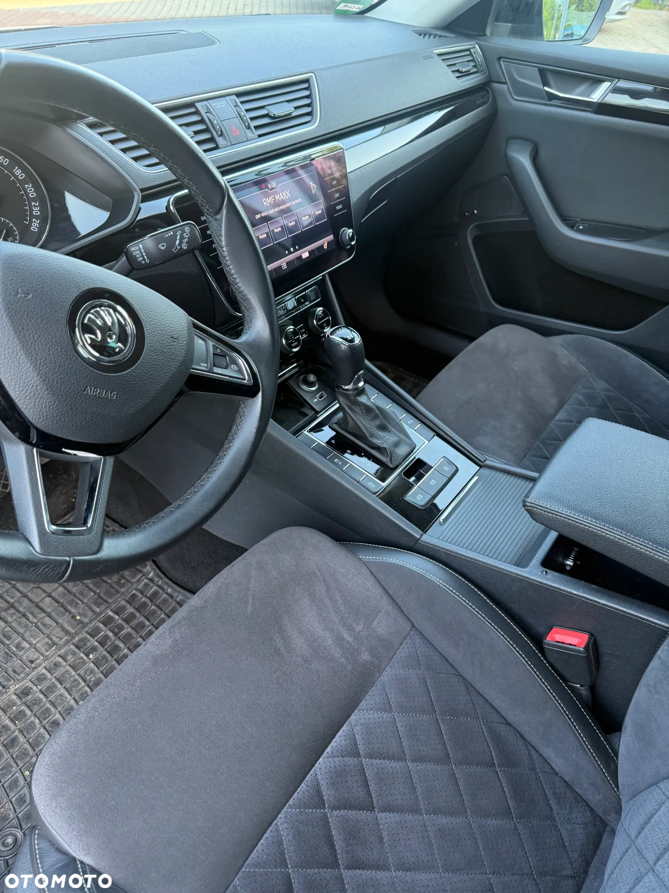 Skoda Superb 2.0 TSI 4x4 DSG Sportline - 12