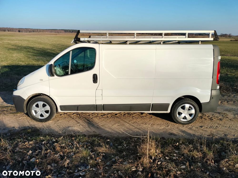Opel vivaro - 30