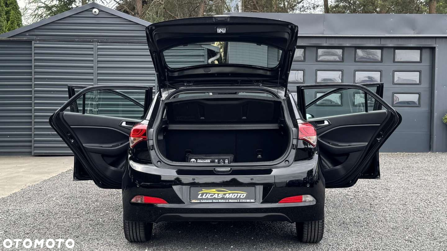 Hyundai i20 - 14