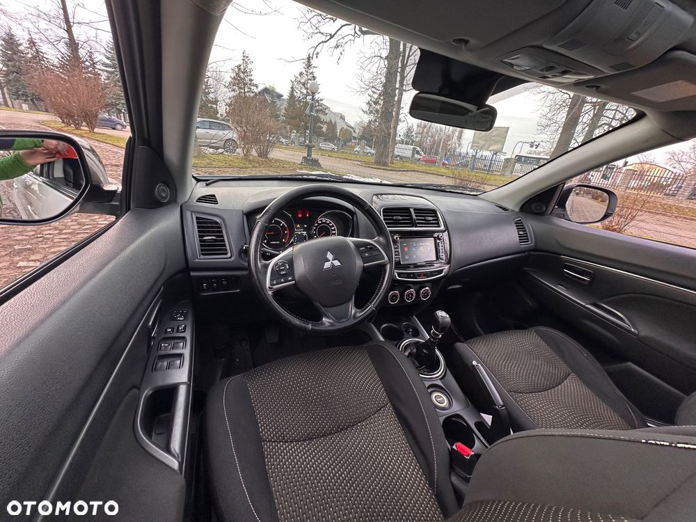 Mitsubishi ASX 1.8 DI-D 4WD Instyle - 13