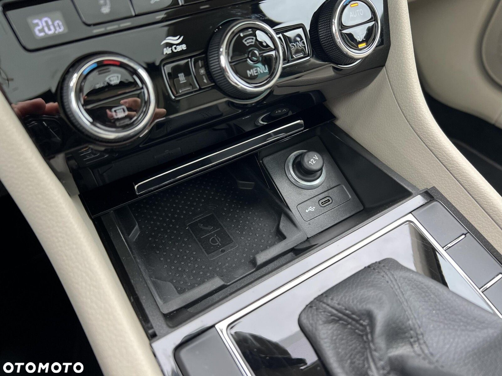 Skoda Superb 2.0 TSI 4x4 L&K DSG - 36