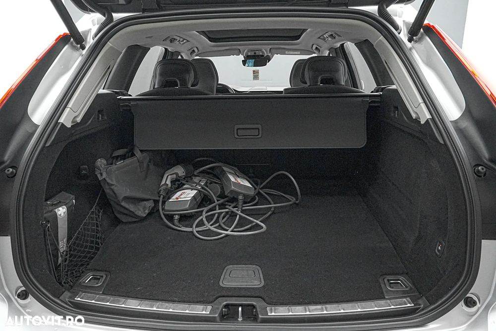 Volvo XC 60 Recharge T6 Twin Engine eAWD Inscription Expression - 27